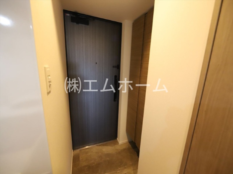 玄関　シューズBOX付
