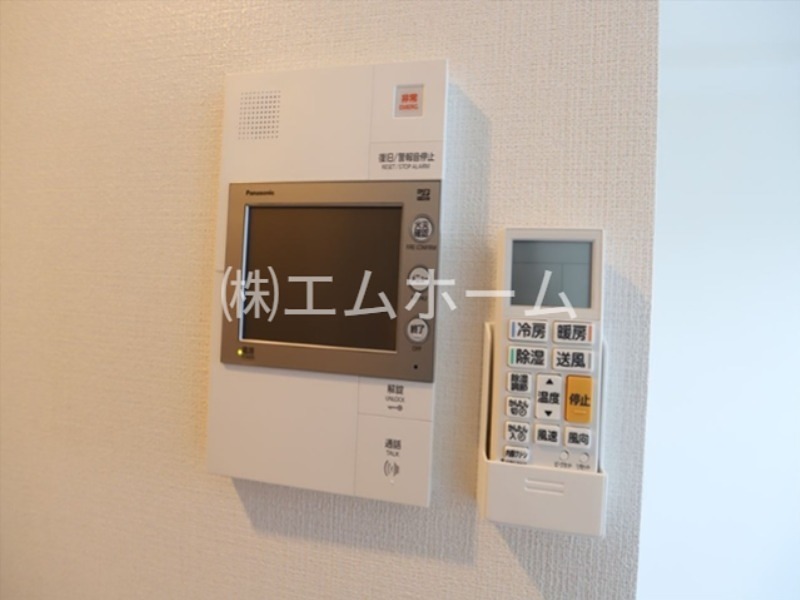 セキュリティ　モニター付インターホン