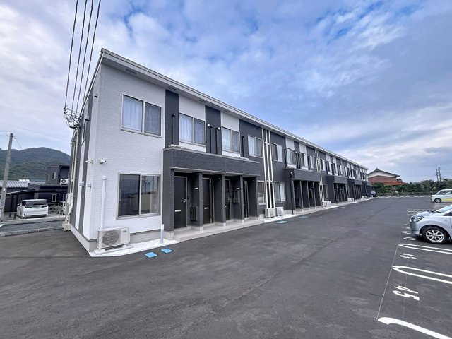 建物外観　建築現場