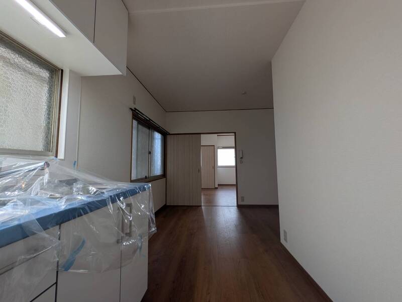 王居殿1丁目テラスハウス 北の居間写真