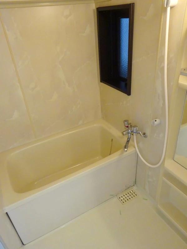 バス・シャワールーム　※同物件、別のお部屋のイメージ写真です！