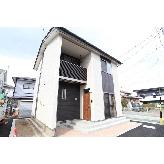 建物外観　写真は別部屋です