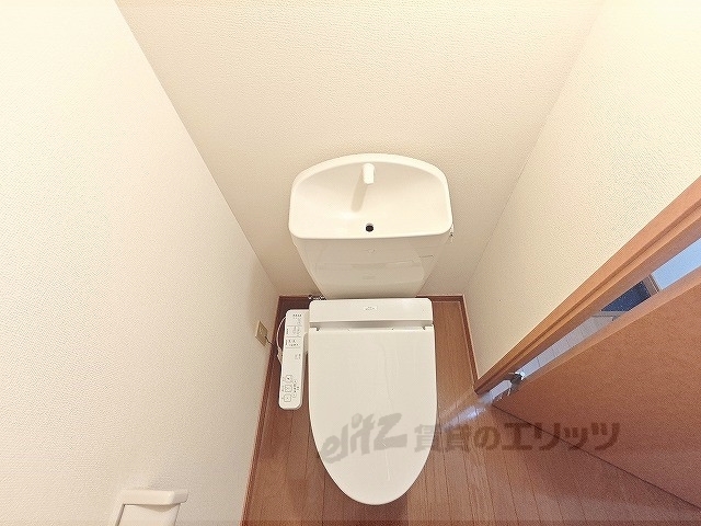 レオパレスエスポアールのトイレ写真