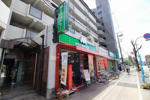 飲食店　モスバーガー豊里店（飲食店）まで568m