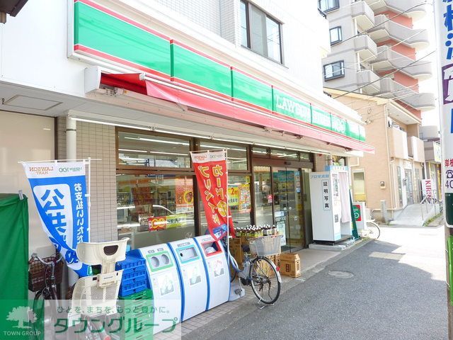 コンビニ　ローソンストア100（コンビニ）まで220m