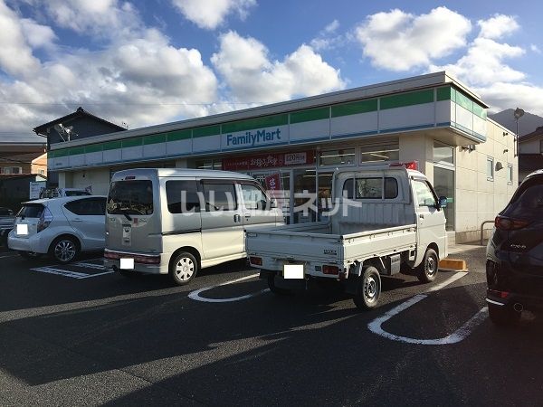 コンビニ　ファミリーマート敦賀櫛林店（コンビニ）まで96m