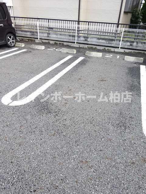 駐車場　駐車場です