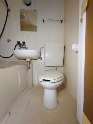カーサデ藤原のトイレ写真