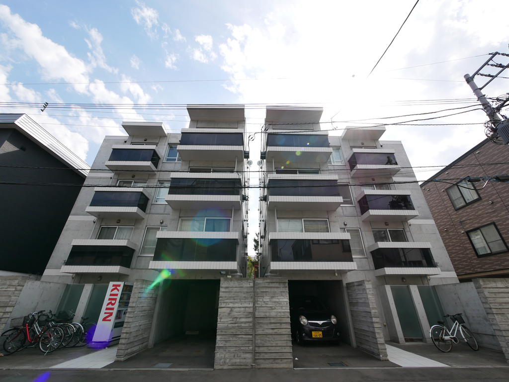 建物外観　☆地下鉄徒歩5分のデザイナーズＭＳ♪