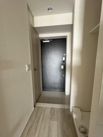 玄関　収納もある玄関です