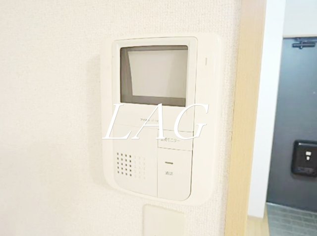 セキュリティ　モニター付きインターホンです。
