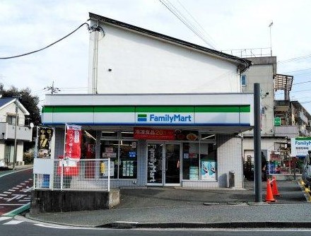コンビニ　ファミリーマート 竹山団地店（コンビニ）まで281m