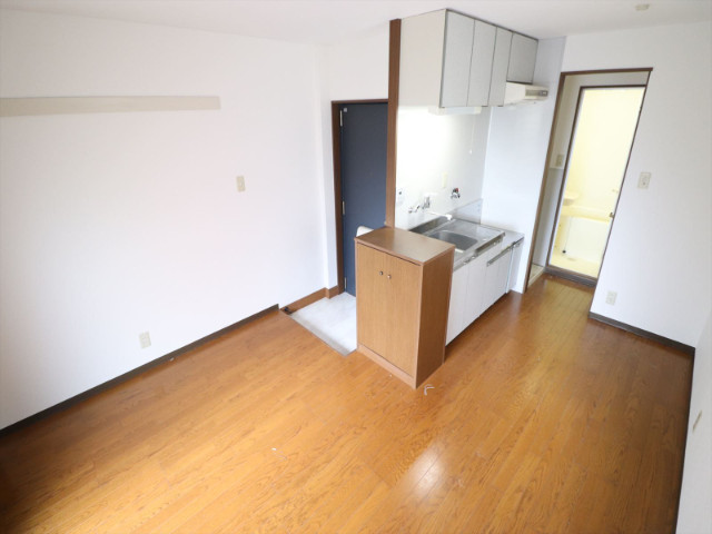 居室・リビング　フローリングの綺麗なお部屋です