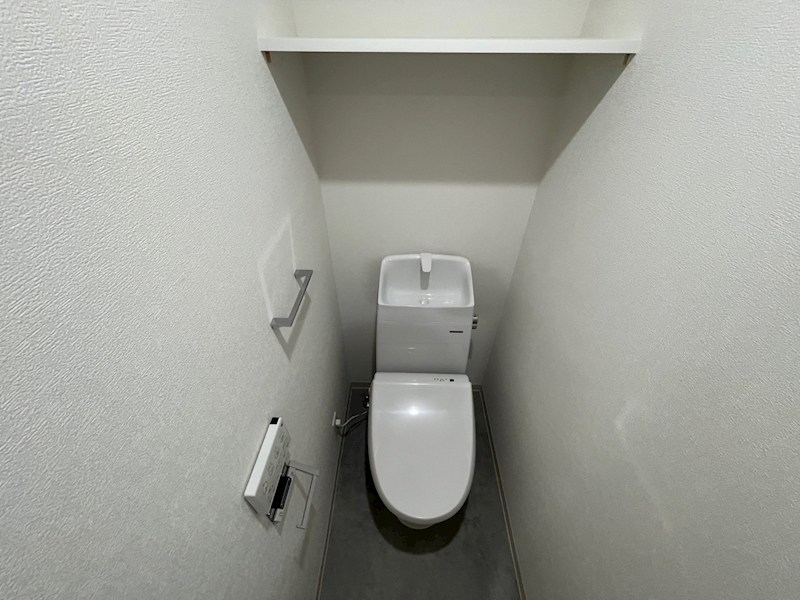Y-City神戸鷹取のトイレ写真