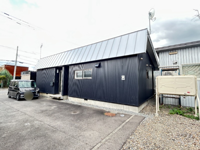 東旭川南1-1平屋の外観写真