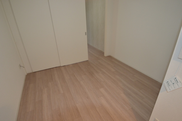 セレニテ神戸元町プリエの居間写真