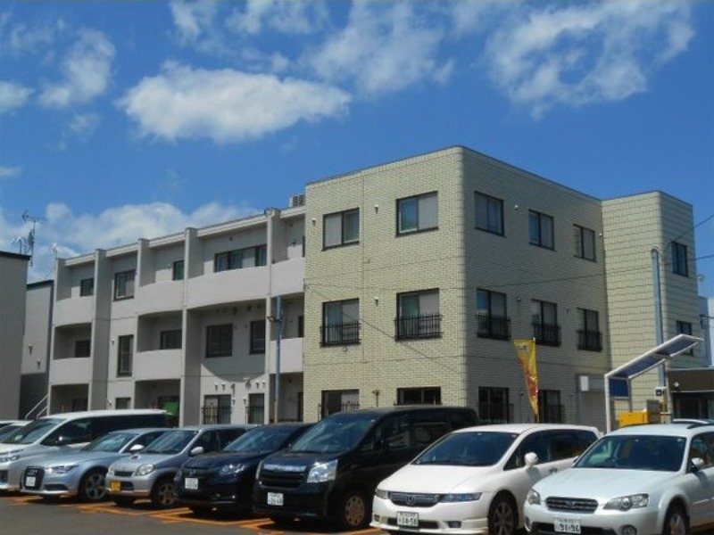 札幌市電 石山通駅 徒歩8分 築42年