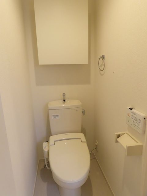 リブリ・グランディール西新井IIのトイレ写真