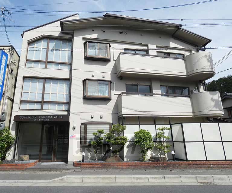 建物外観　お問い合わせは京都ライフまで