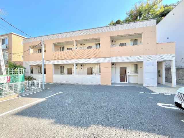 建物外観　外観写真（昼）