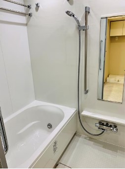 バス・シャワールーム　別部屋参考写真