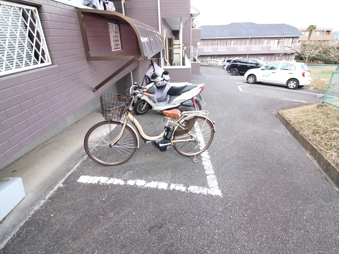 メゾンYKの外観写真