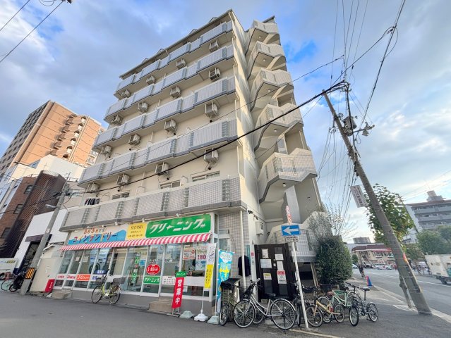 新大阪OMパレスの外観写真