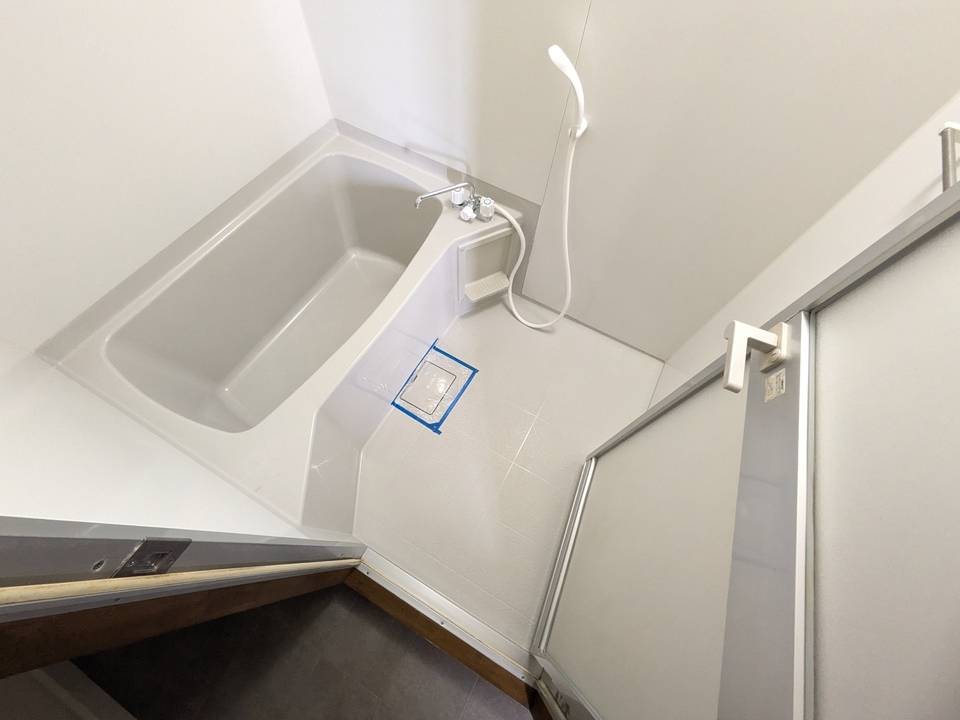 バス・シャワールーム　浴室