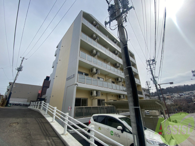 ジュネス角五郎の建物外観