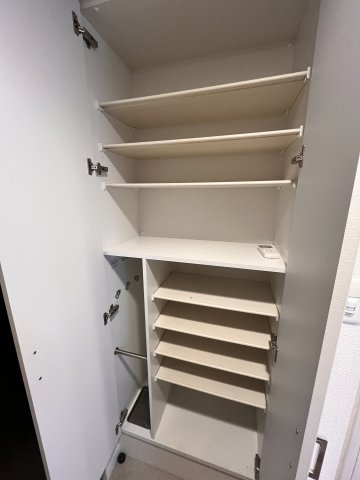 収納