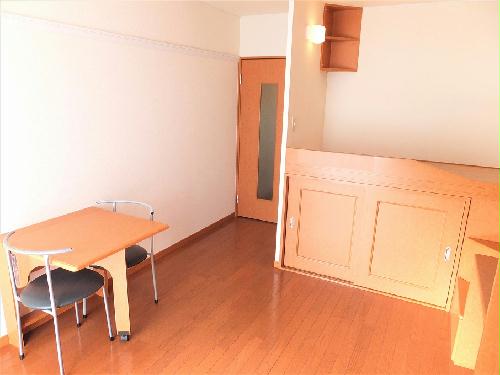 居室・リビング　フローリングのお部屋です