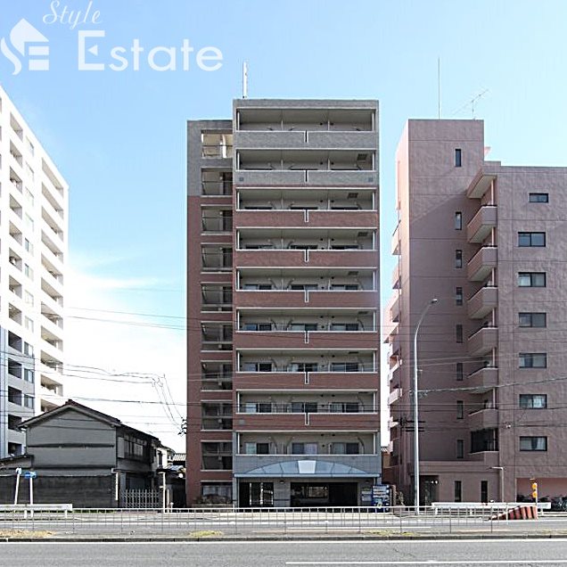 名古屋市中村区黄金通のマンションの建物外観