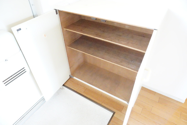 玄関　玄関のシューズボックス※同間取り参考画像