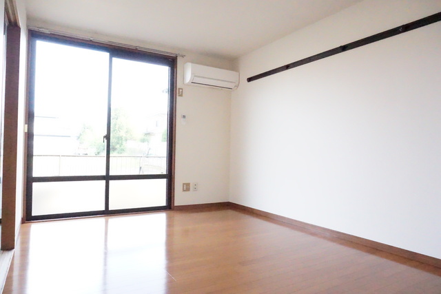 居室・リビング　洋室６帖※同間取り参考画像