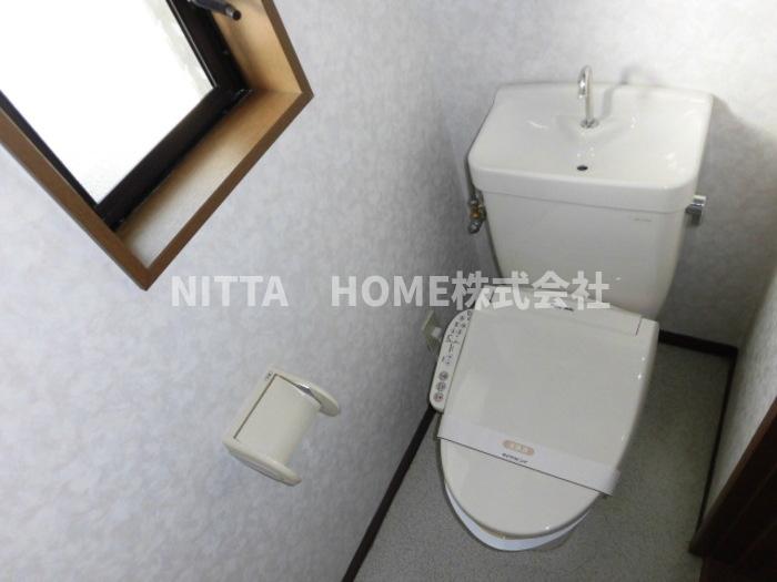 トイレ　もちろん、ウォシュレット付き◎