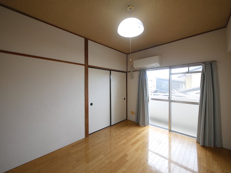 居室・リビング　洋室