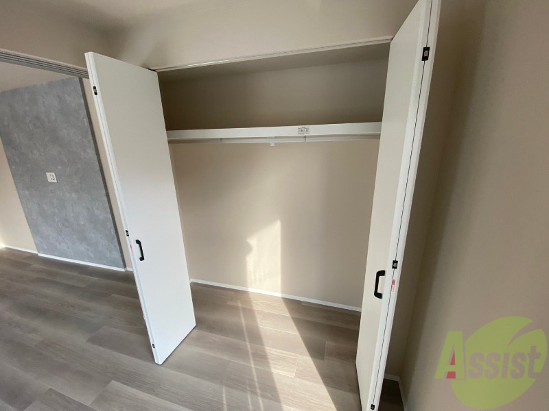 収納　収納もバッチリあるのでお部屋が片付きますよ！