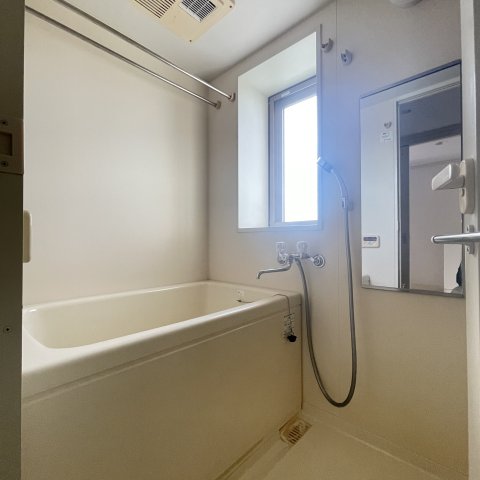 バス・シャワールーム　同仕様タイプです