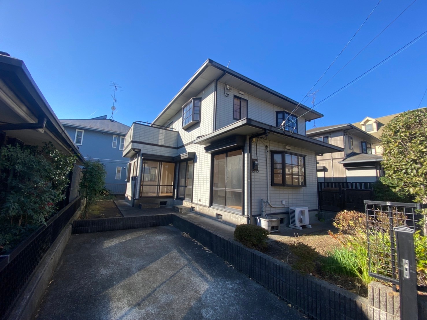 建物外観　記載の無料通話でリアルタイムな空室状況をお伝えいたします