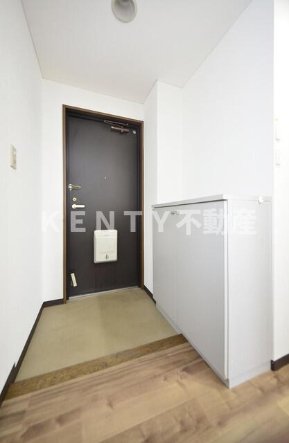 玄関　ゆったりとした玄関です