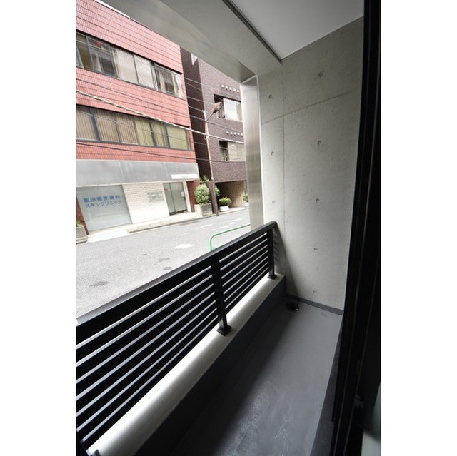 バルコニー　※別部屋の参考写真です。