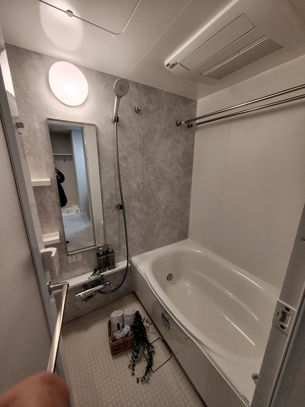 バス・シャワールーム