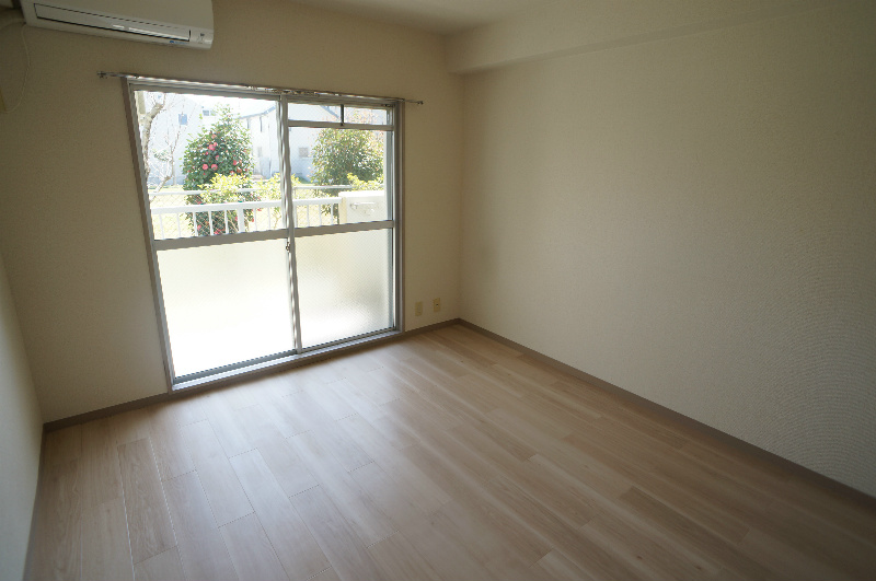 その他共有部分　102内装です