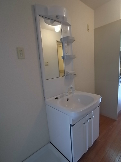 洗面設備　102内装です