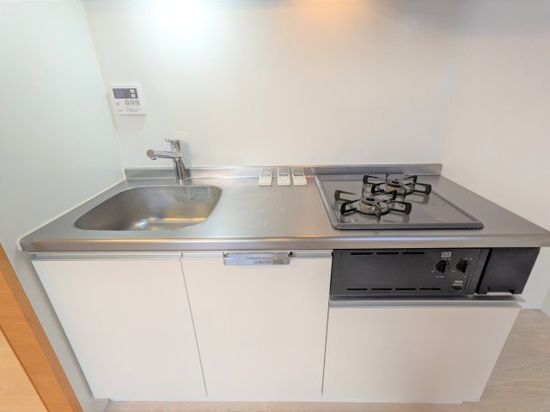 キッチン　グリル機能付き２口コンロガス式システムキッチン