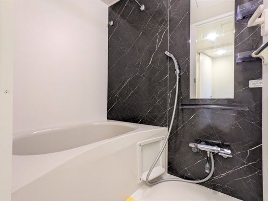 バス・シャワールーム　浴室乾燥機