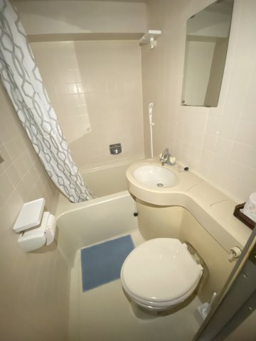 バス・シャワールーム　3点ユニットバスです