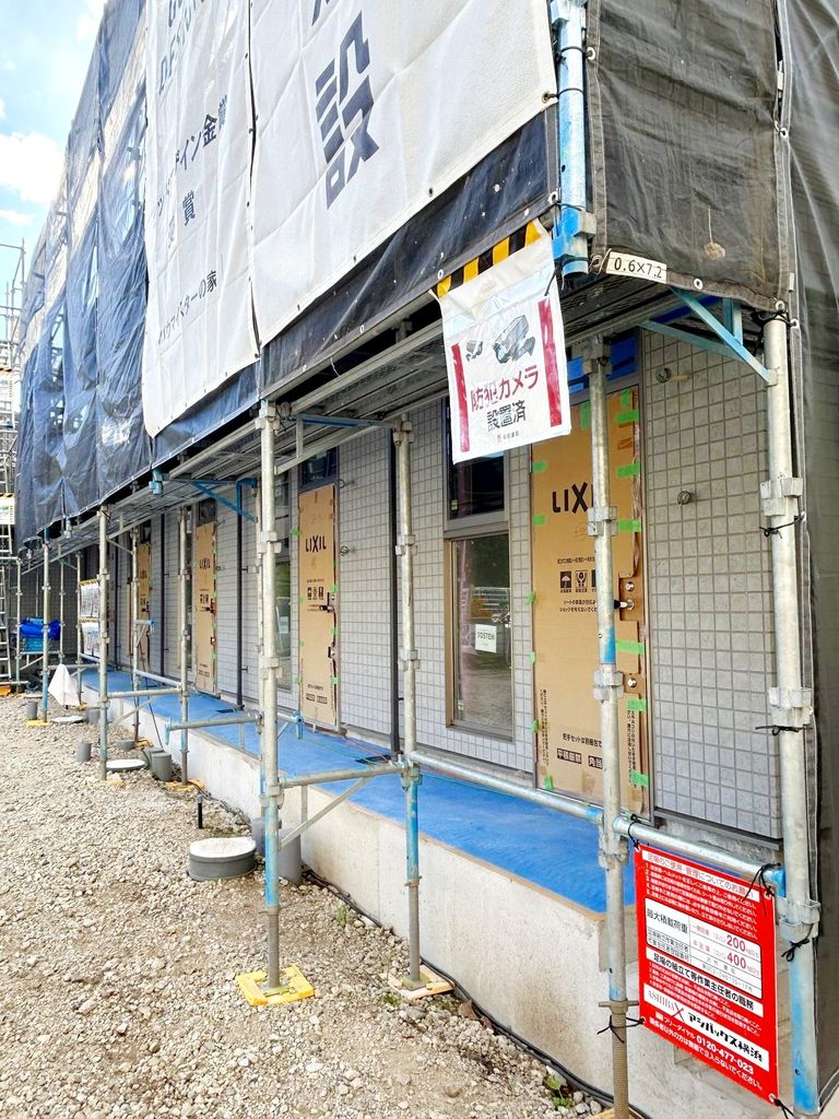 エントランス　駐車場