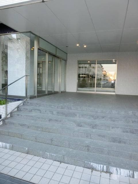 エントランス　おしゃれなエントランス