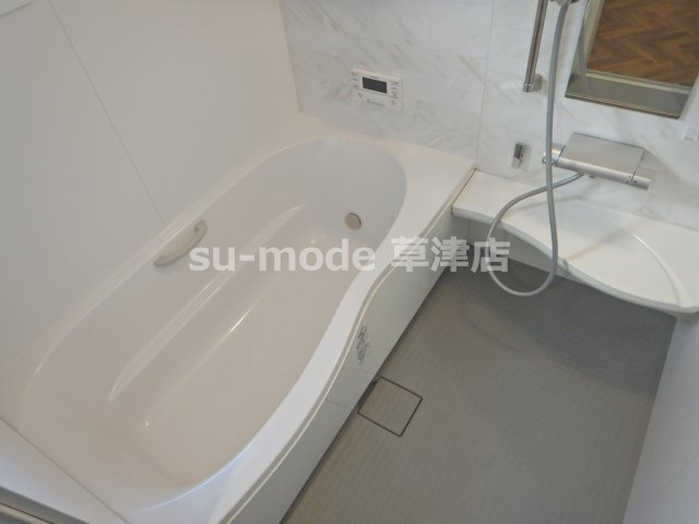バス・シャワールーム　日々の暮らしに欠かせないお風呂です